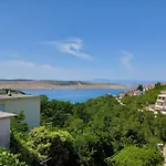 Vlasta 아파트 *